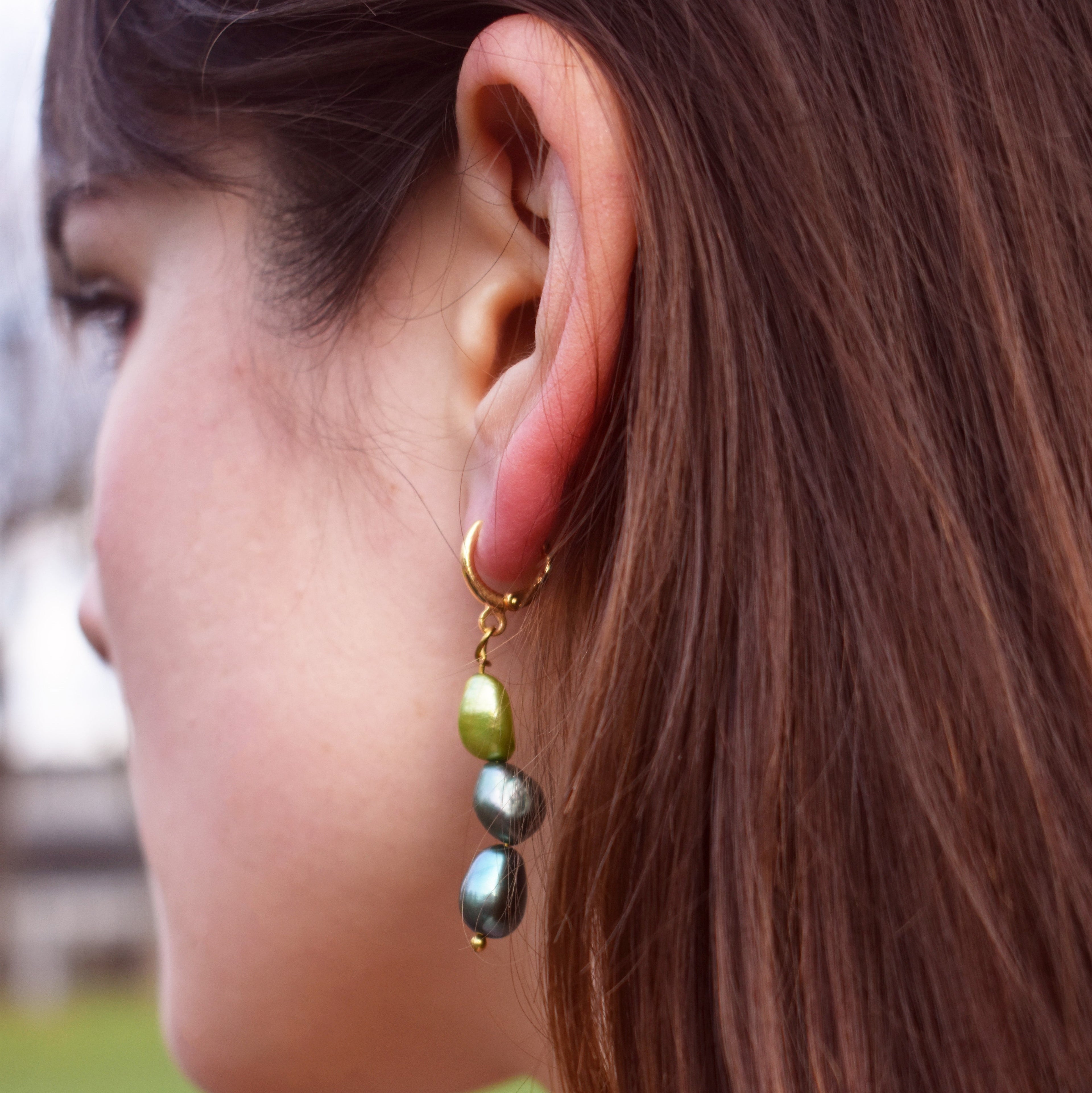 Freshwater Pearl huggie earrings | by Ifemi Jewels-2