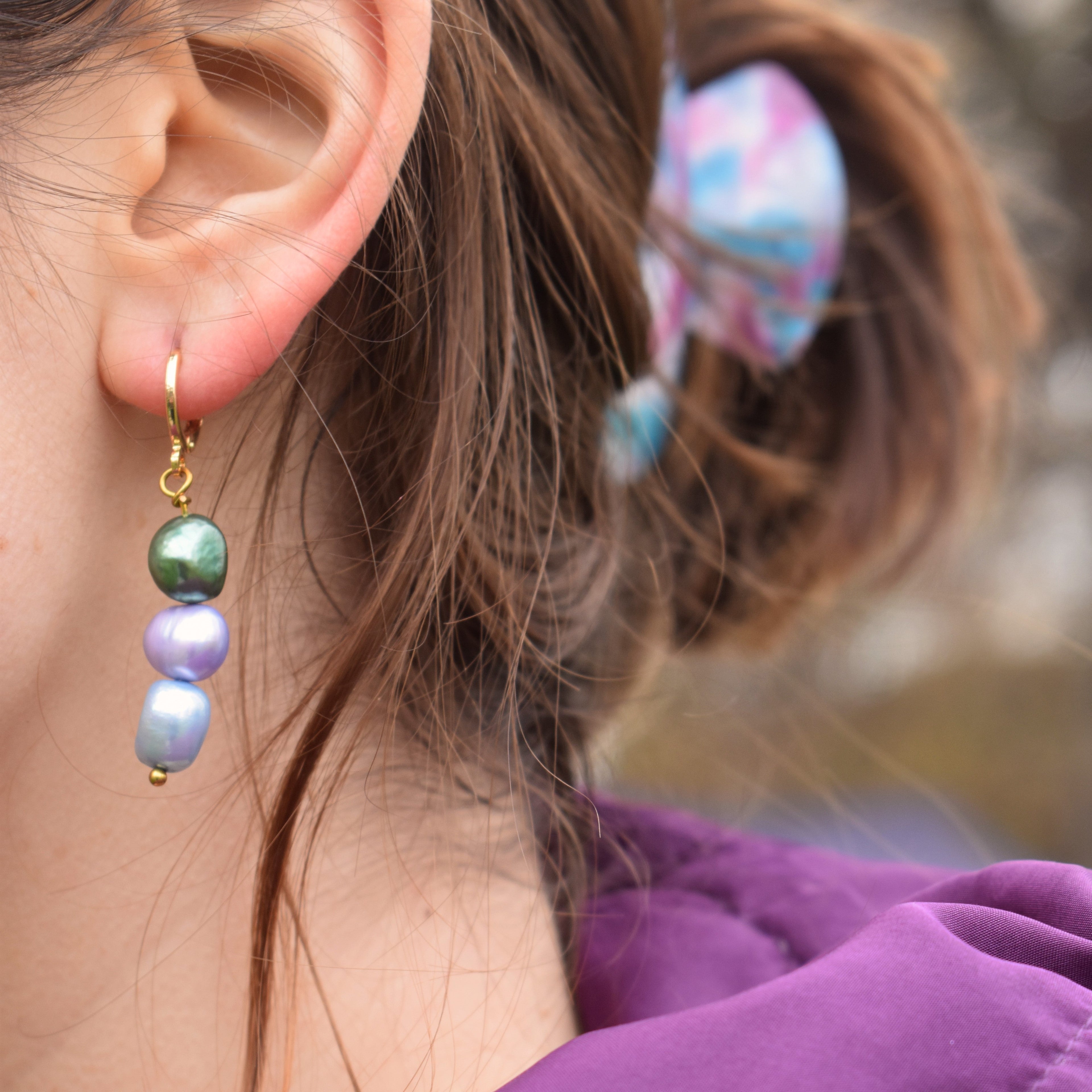 Freshwater Pearl huggie earrings | by Ifemi Jewels-3